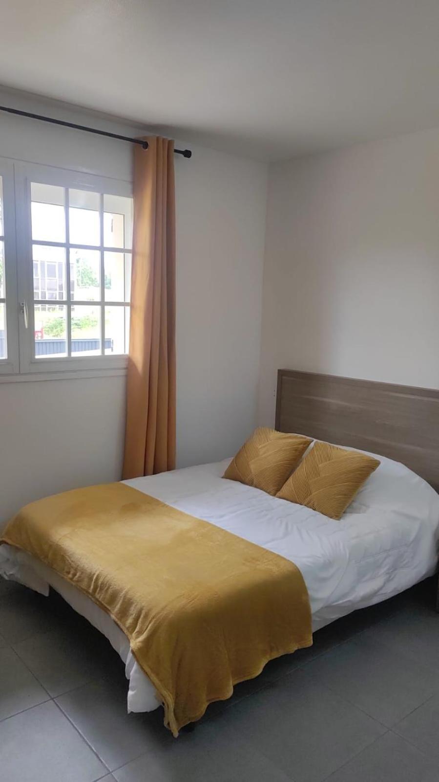 Appartement 1 , Disneyland - Parking Gratuit - Maison Des Platanes Meaux Exterior foto